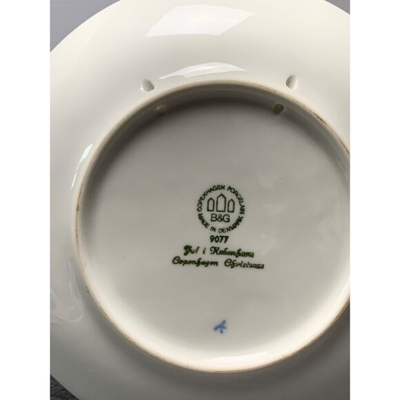 Bing & Grondahl 1977 Jule Aften Christmas Plate Porcelain Copenhagen Denmark - Picture 3 of 6